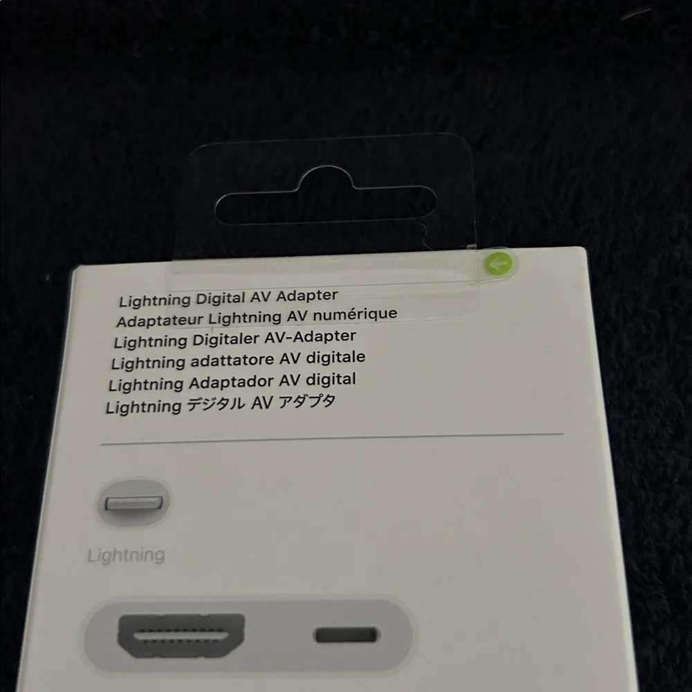 Apple Lighting to Digital AV Adapter, New in Box
